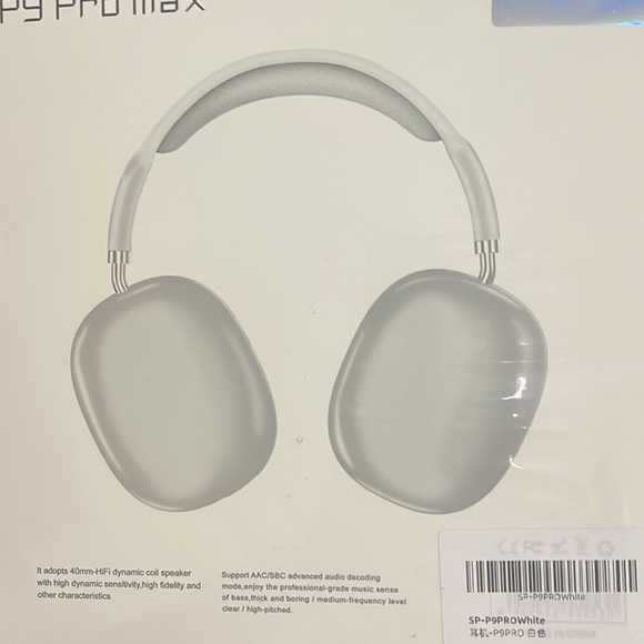 White Over-Ear Wireless Headphones - Picture 1 of 4